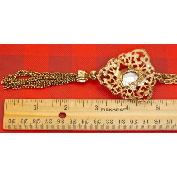 24 inch, Vintage Round Oval Faux Gem Gold Tone Victorian Tassel Necklace - O34 - Picture 3 of 3